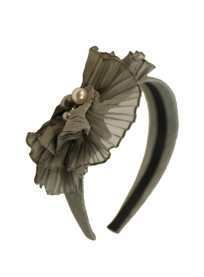 Diadema sinamay de seda gris