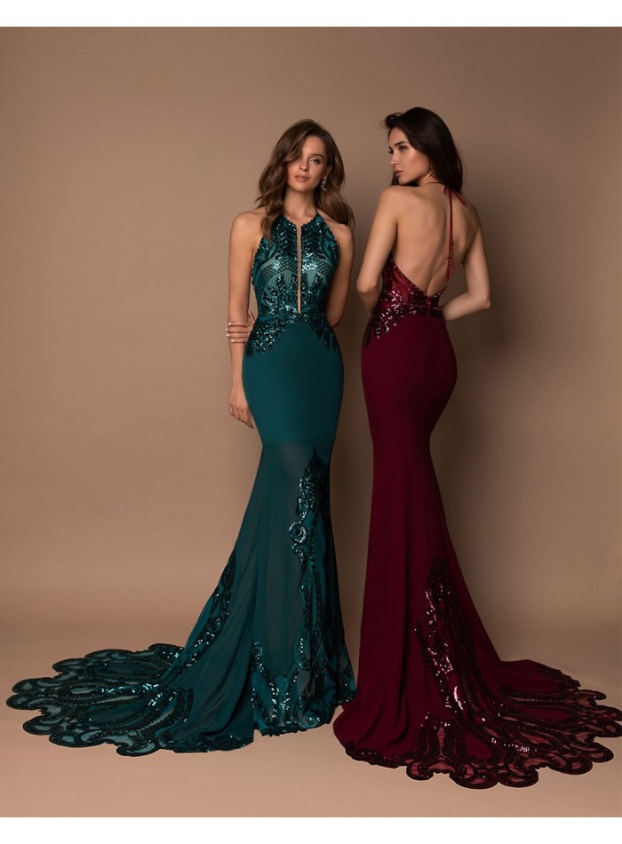 Mermaid cut evening dress with sequins