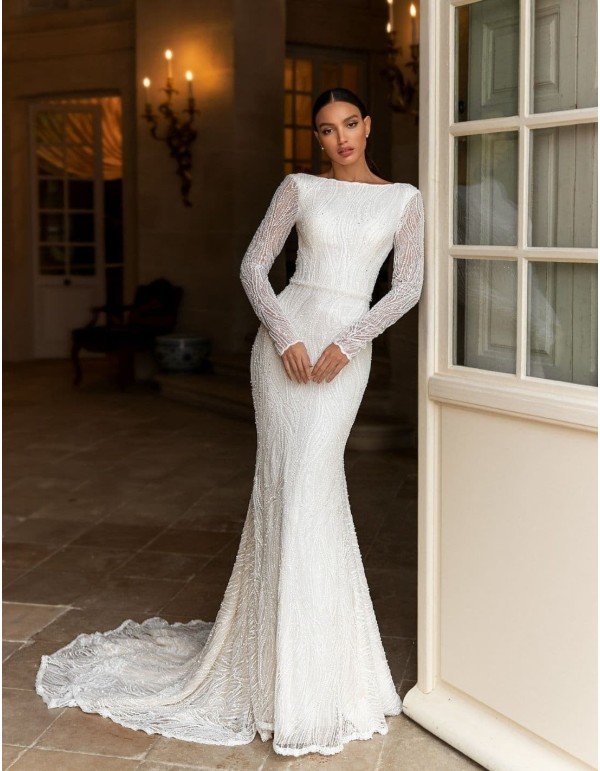 Vestido de novia de manga larga en corte sirena con bordado de pedrería 2