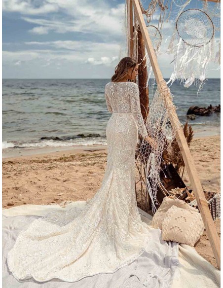 Vestido de novia evasé con escote cruzado en pico y lujoso encaje semitransparente precioso en INVITADISIMA Vestido de novia evasé con escote cruzado en pico y lujoso encaje semitransparente precioso en INVITADISIMA