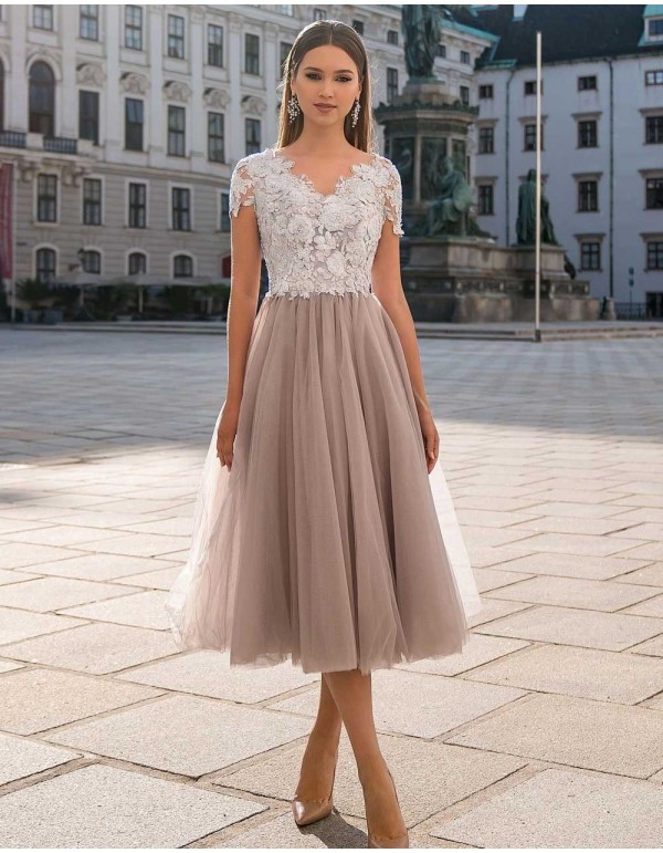 Vestido de Cóctel con falda de tul y cuerpo de encaje EMABRIDE - 1