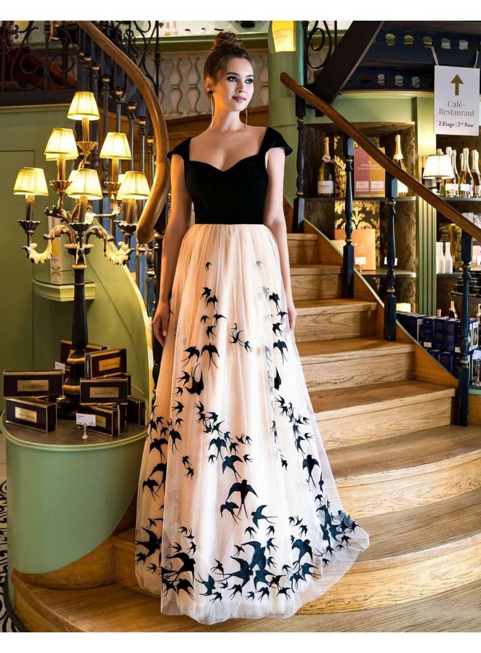 Long gown with embroidered birds skirt EMABRIDE - 1 