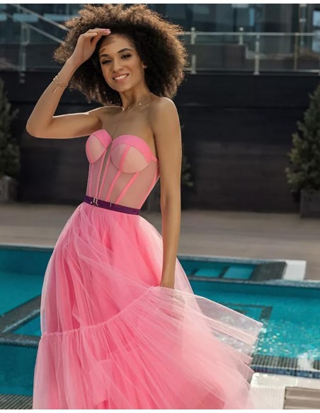 Vestido de fiesta midi rosa chicle realizado en tul con escote corazón Oksana Mukha - 3 Vestido de fiesta midi rosa chicle realizado en tul con escote corazón Oksana Mukha - 3