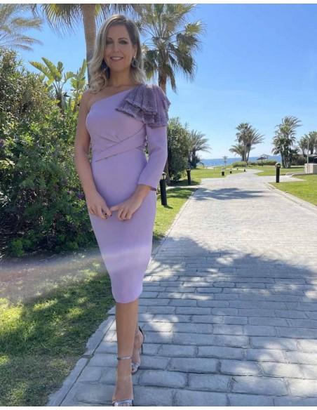 Vestido corto con pieza de volantes al hombro pedrería | INVITADISIMA Talla  Ropa XS Categoria Colores AZULES Colores Azul