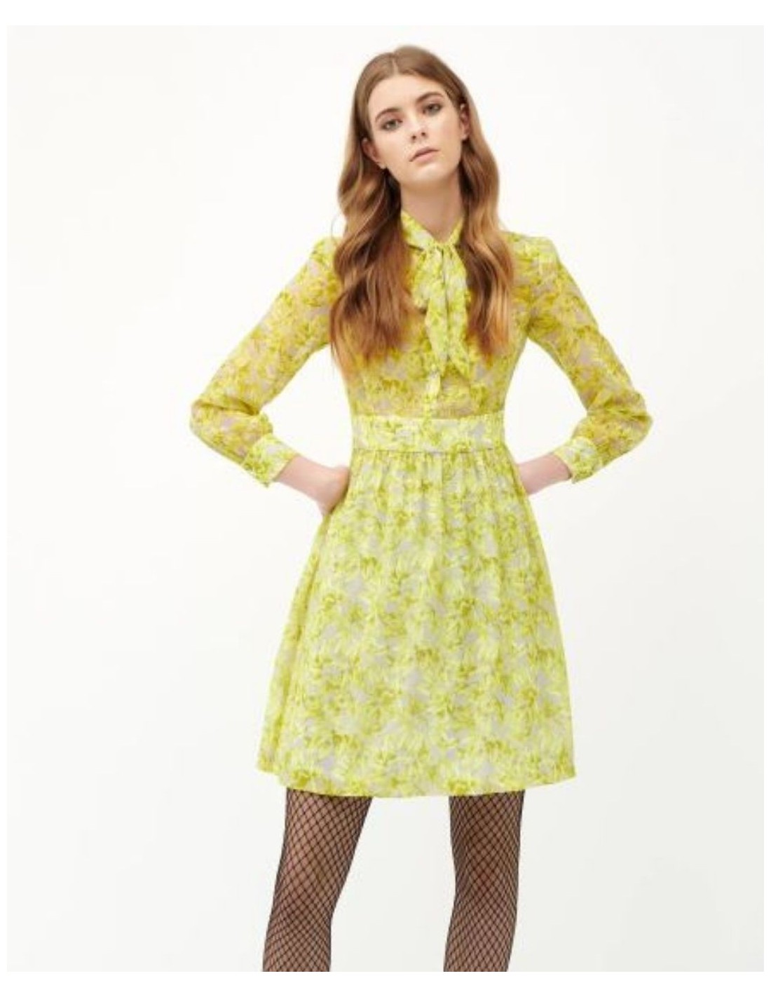 Vestido de cóctel en gasa verde pistacho y lazo al cuello | INVITADISIMA  Talla Ropa CH Colores Lima Categoria Colores AMARILLOS