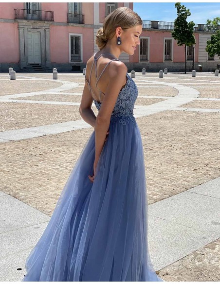 Vestido noche de tul con cuerpo de pedrería| INVITADISIMA Talla Ropa CH  Categoria Colores AZULES Colores Azul cielo BAJO PEDIDO Bajo pedido
