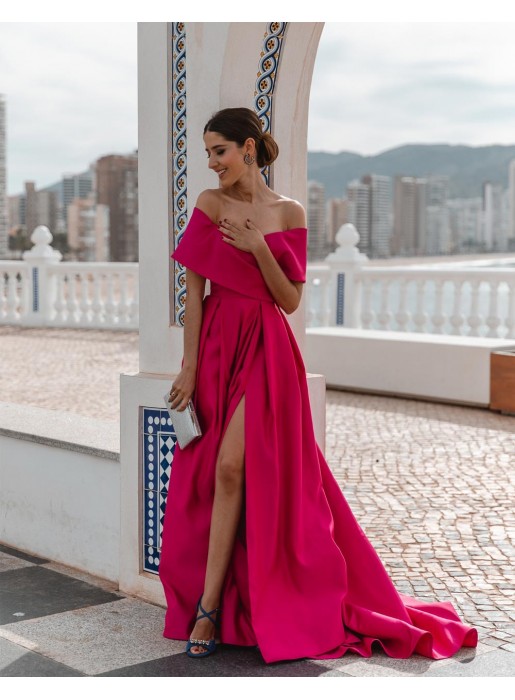Long gown with bandeau neckline and train - INVITADA PERFECTA Silviamo - 7