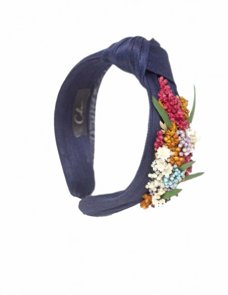 Diadema azul marino con adorno floral en lateral Cala by Lilian - 1  Diadema azul marino con adorno floral en lateral Cala by Lilian - 1