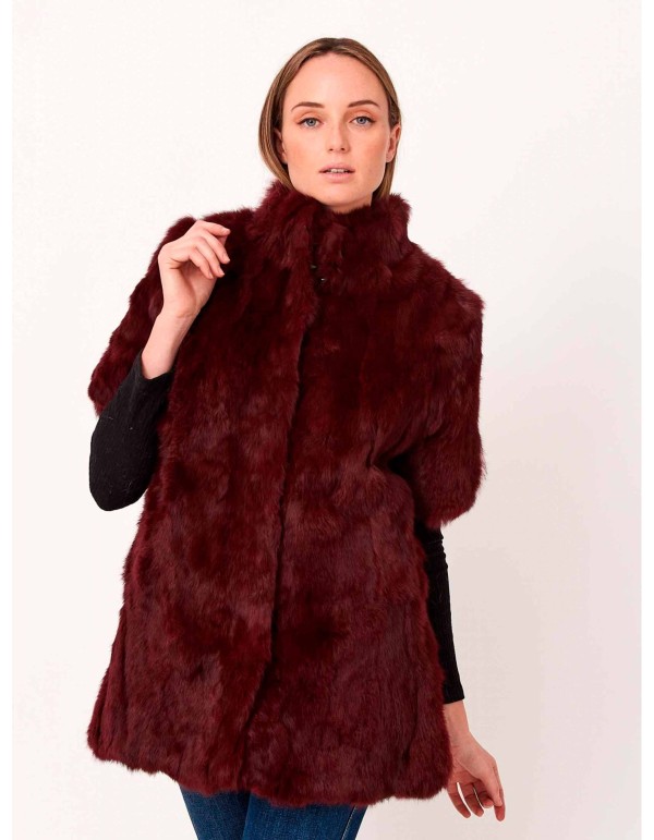 Abrigo de conejo con pelo granate y manga corta Lauren Lynn London Accessories - 3