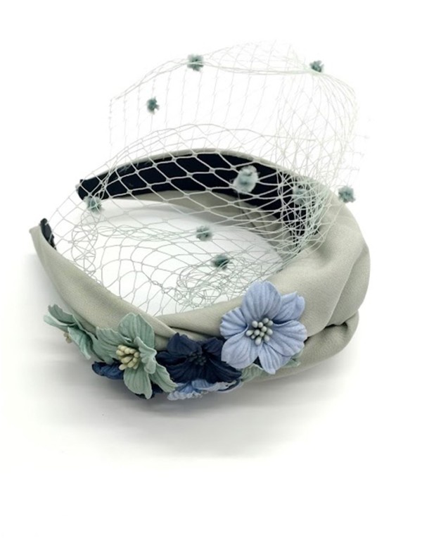 Fabric headband with jute mini-flowers with pistils