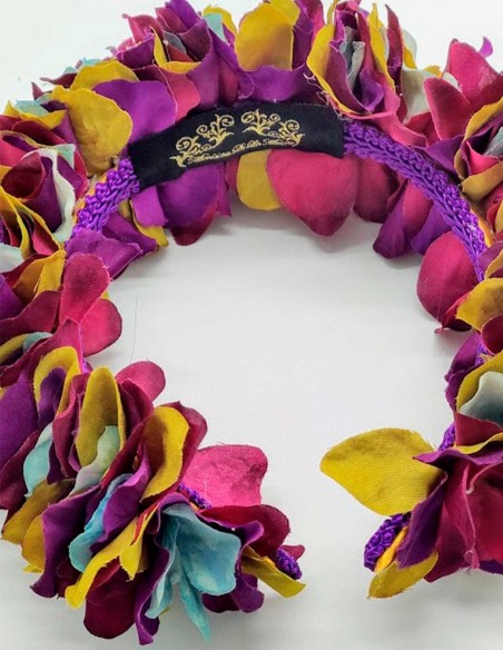 Headband with multicoloured hydrangea petals Headband with multicoloured hydrangea petals