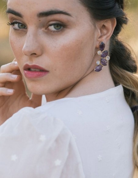 Pendientes con piedra amatista para invitada Pendientes con piedra amatista para invitada