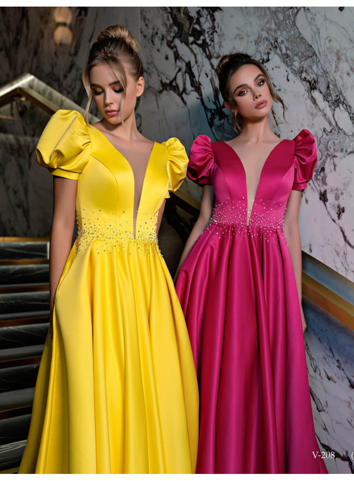 Vestido largo de fiesta con manga farol y escote pronunciado