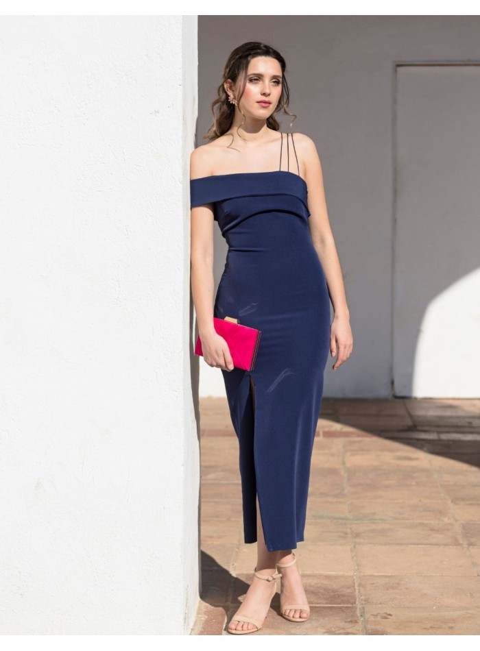 Midi tube dress with asymmetrical boat neckline and side slit