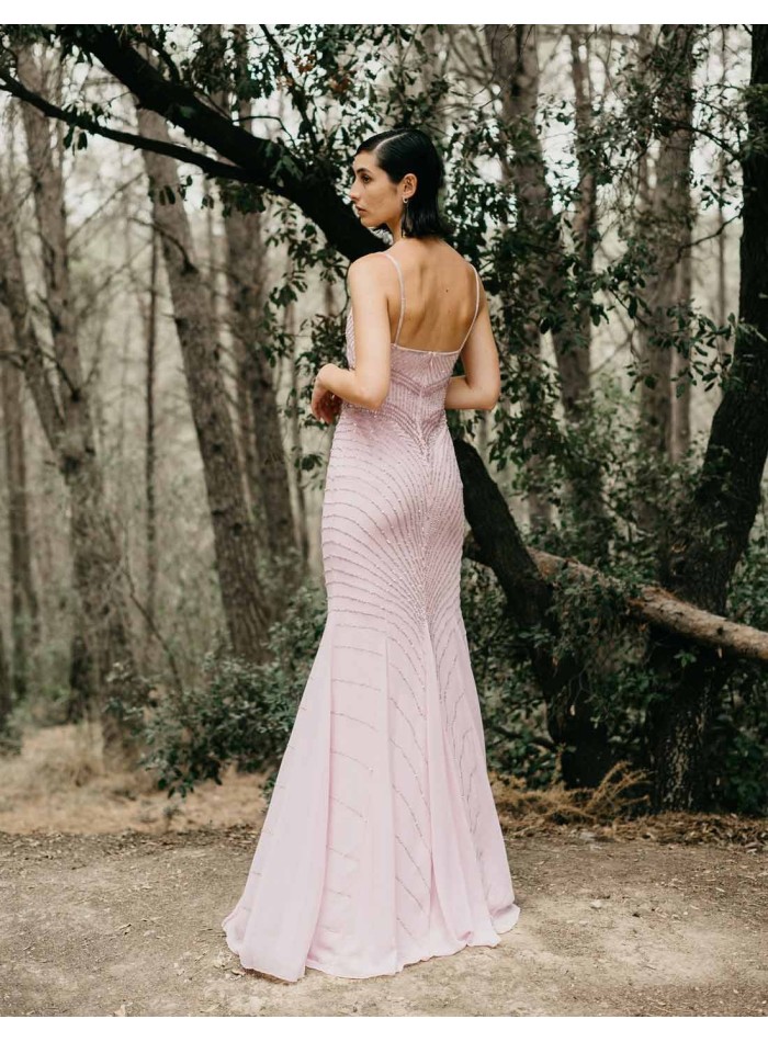 Long strapless party dress with rhinestones | INVITADISIMA