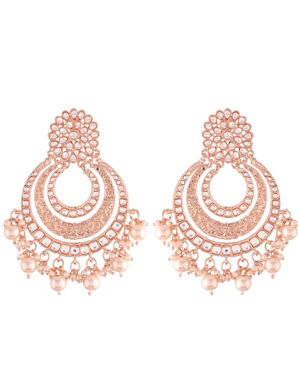Lacquered party earrings inlaid with zircons and pearls.