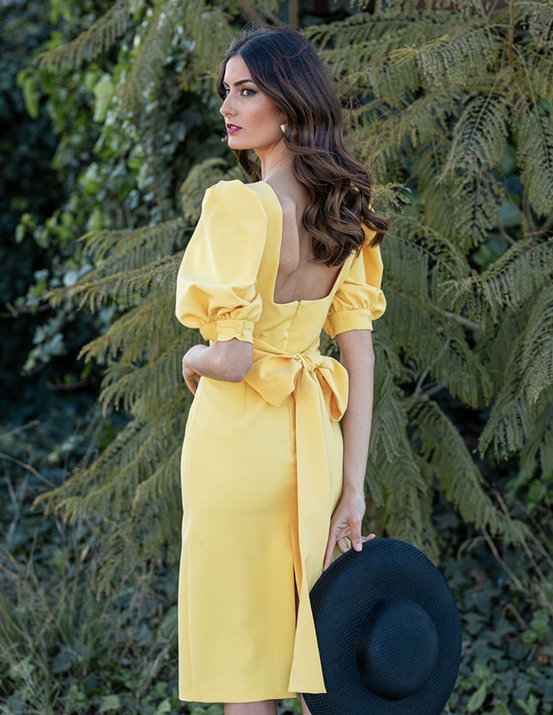 Vestido de cóctel amarillo para invitadas INVITADISIMA