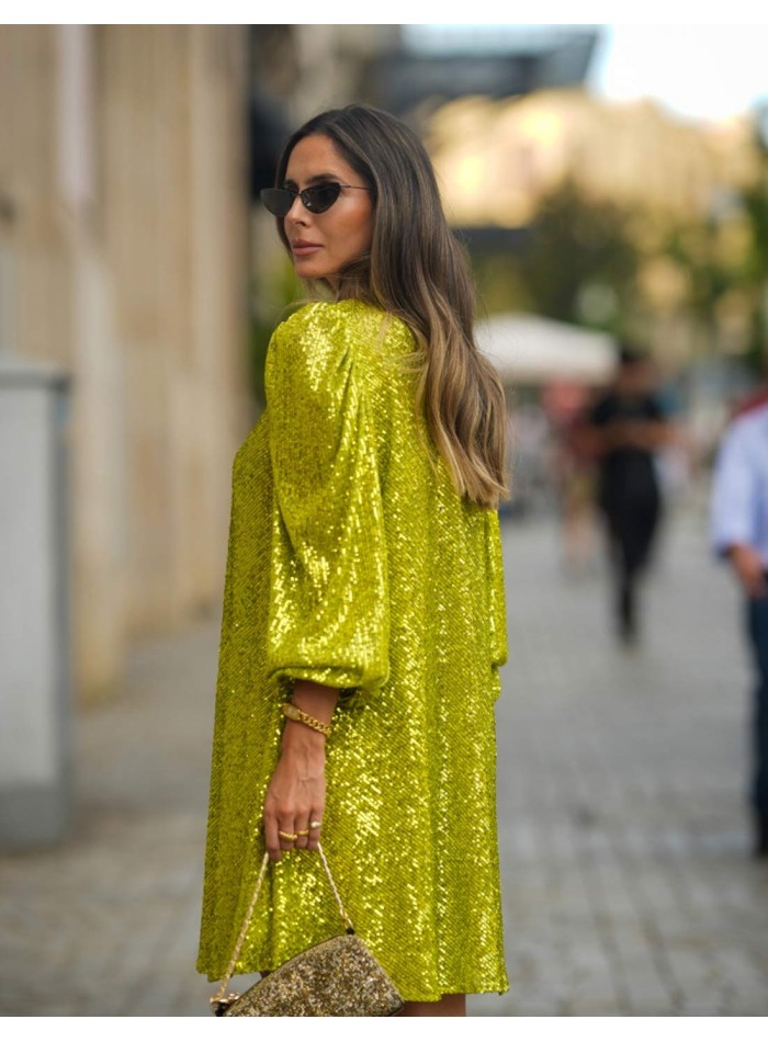 Yellow sequinned cocktail dress with flowing cut and sequinned fabric