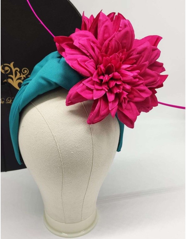 Bandeau en tissu avec nœud orné d'une fleur 2