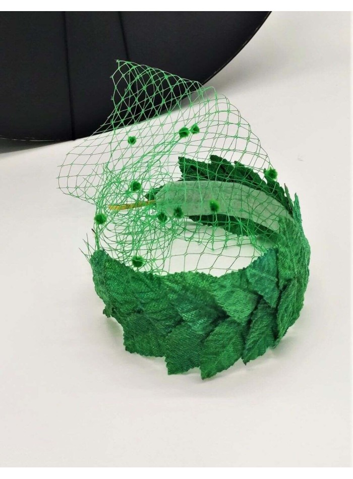 Diadema de minihojas con redecilla champagne