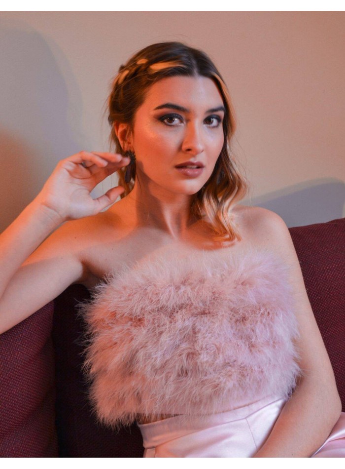 Dusty pink party top with feathers and strapless neckline