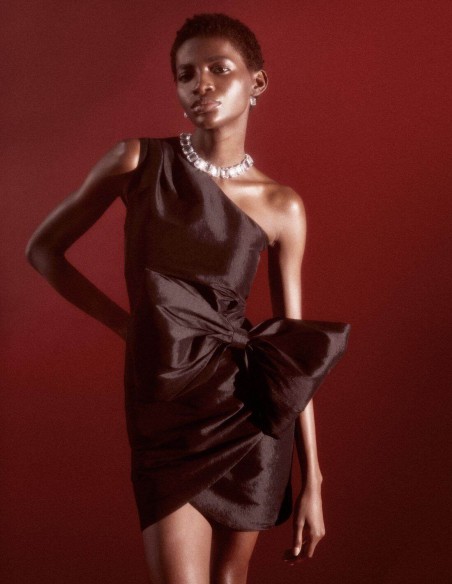 Short party dress with asymmetrical neckline and maxi bow Short party dress with asymmetrical neckline and maxi bow