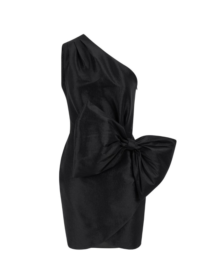 Robe courte de soirée avec encolure asymétrique...