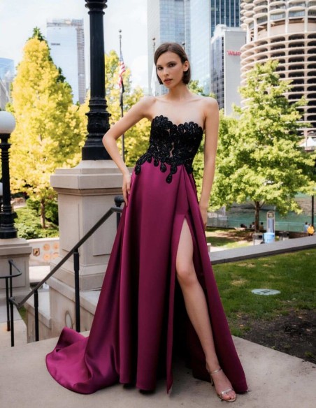新品✨Herlipto Embellished Satin Long Dress her lip to Embellished Satin Long Dress