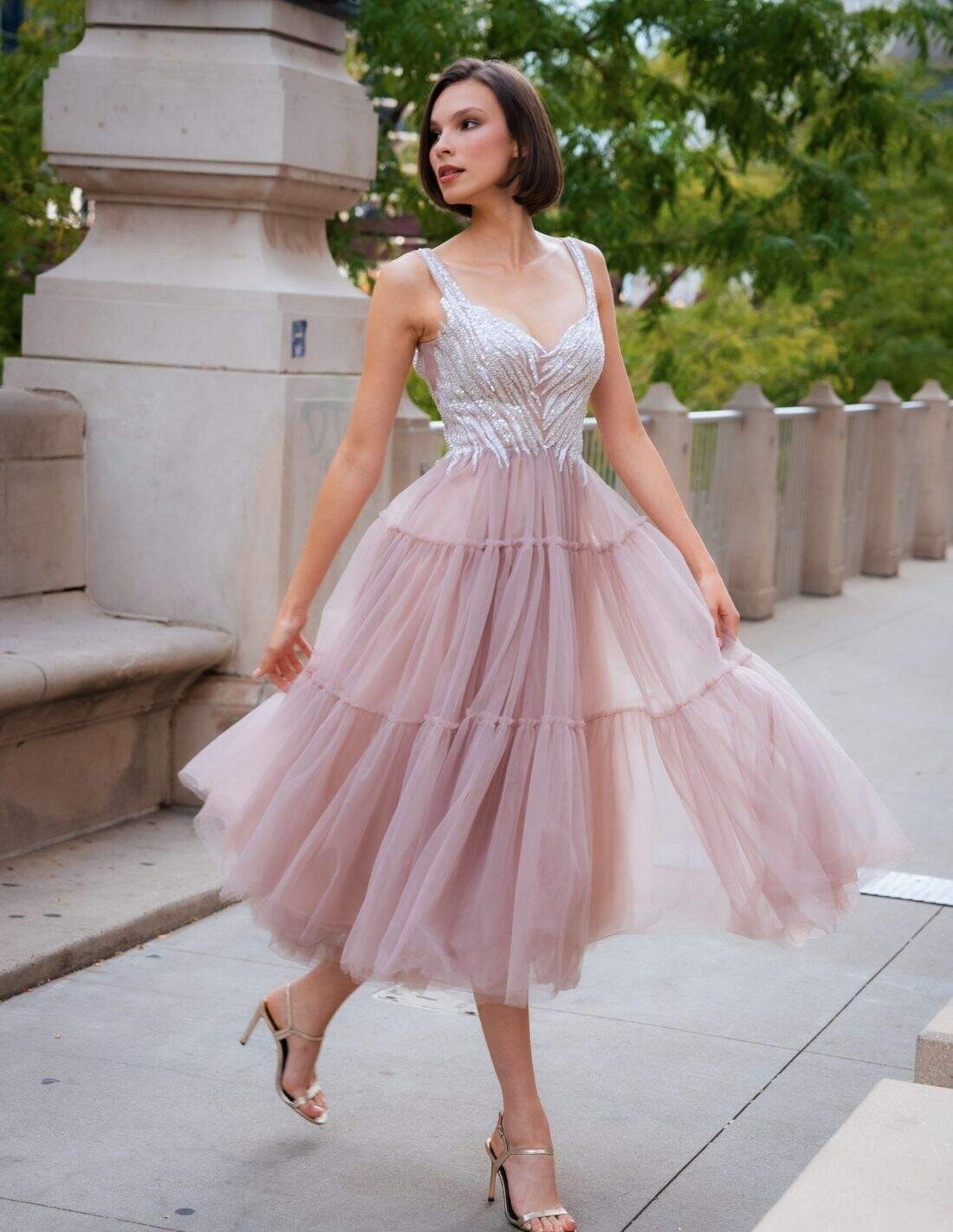 Robe de soiree midi avec corsage en strass INVITADISIMA