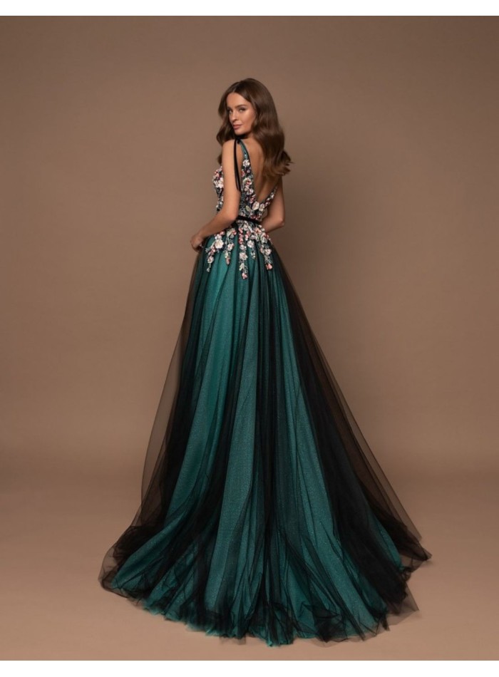 Robe longue de fête avec corsage et jupe en tulle brillant