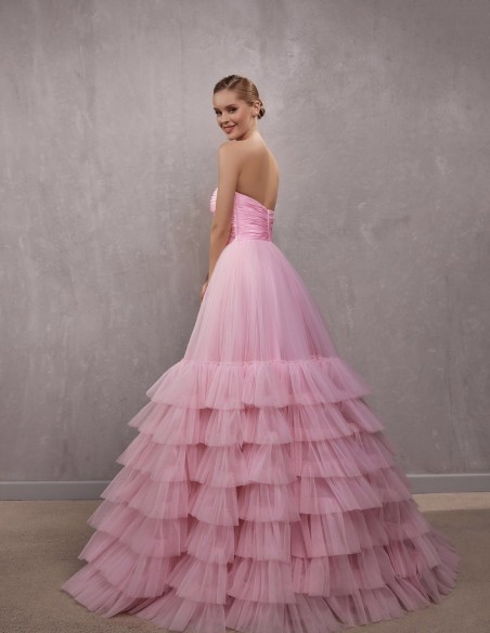 Vestido de gala palabra de honor con maxi falda de tul rosa-1