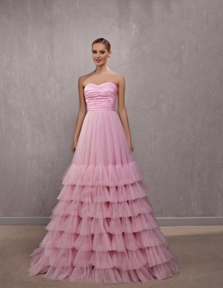 Vestido de gala palabra de honor con maxi falda de tul rosa Vestido de gala palabra de honor con maxi falda de tul rosa