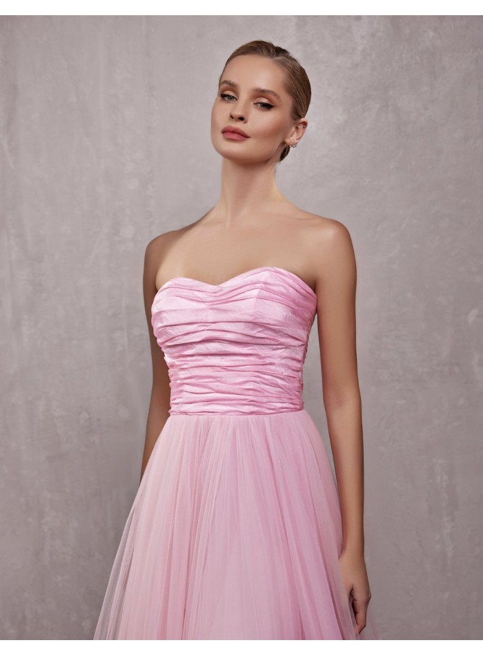 Vestido de gala palabra de honor con maxi falda de tul rosa-2