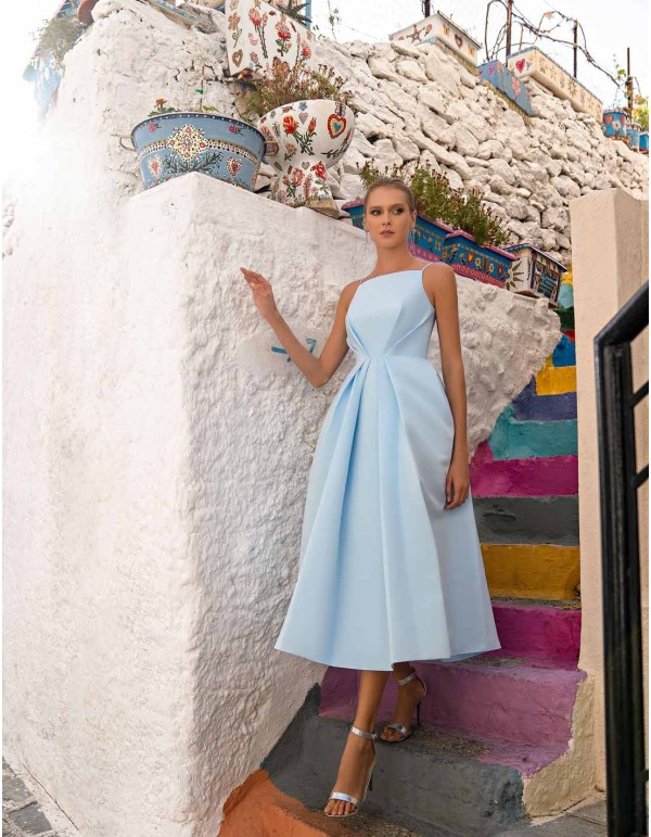 Vestido de fiesta midi de tirantes con fruncido en la cintura para invitada