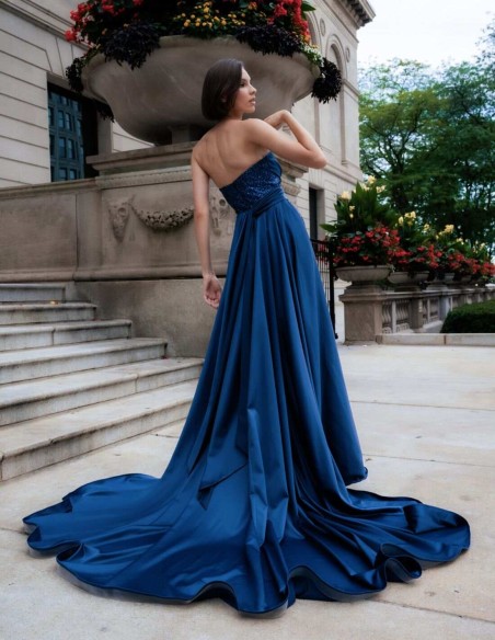 Long party dress with a sweetheart cross neckline and glitter