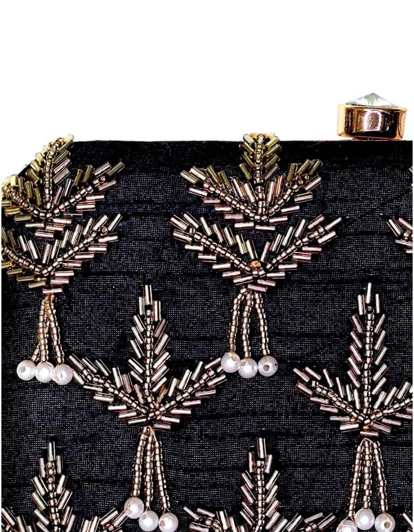 Bolso de fiesta con pedrería y perlitas invitada perfecta 2