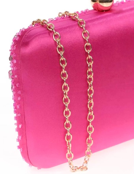 Bolso de fiesta con pedrería cosida en raso invitada
