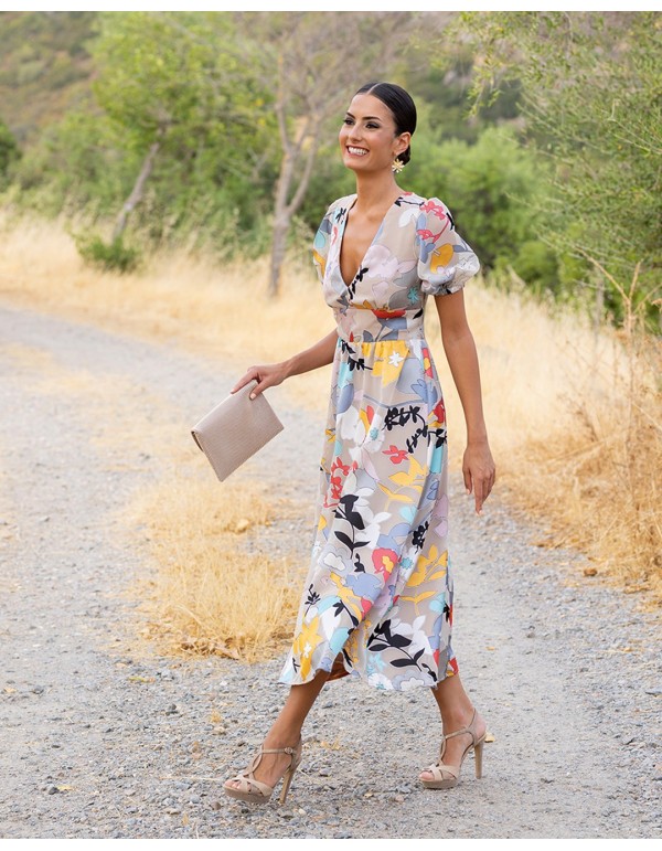 Vestido de fiesta midi con estampado floral y espalda descubierta