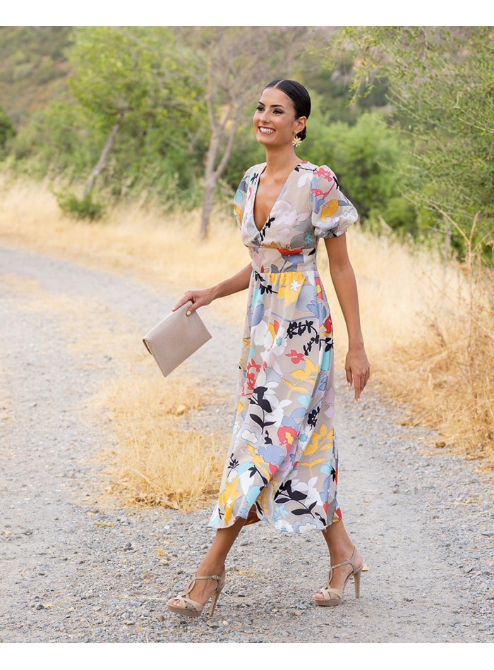 Vestido de fiesta midi con estampado floral y espalda descubierta