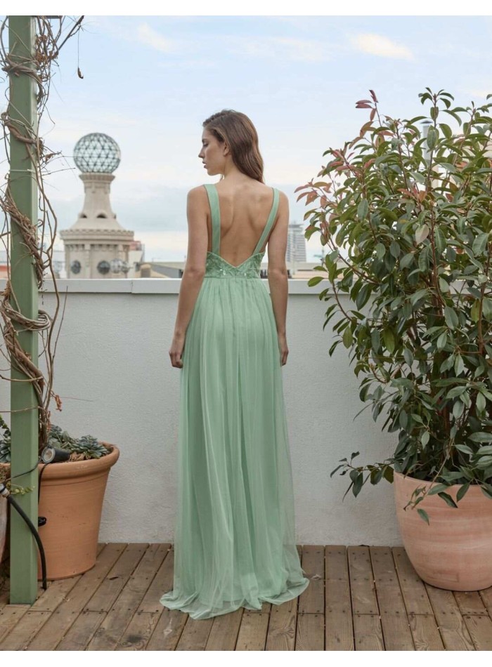 Robe de soirée longue avec décolleté en V et...