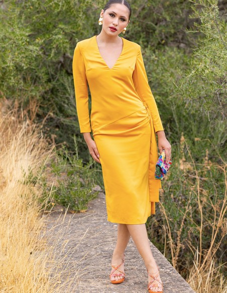 Vestido midi de fiesta con escote en V y lazada lateral