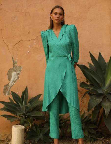 Set crossover blouse and trousers in jacquard green