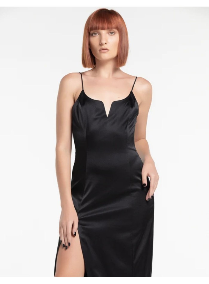 Vestido de fiesta largo satinado con escote...