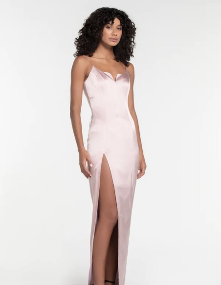 Robe longue de fête en satin avec encolure en goutte d'eau et fente sur le côté