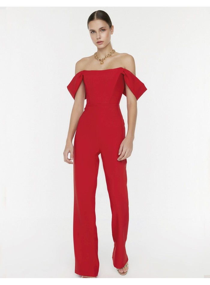 Evening jumpsuit with bodice and small sleeves