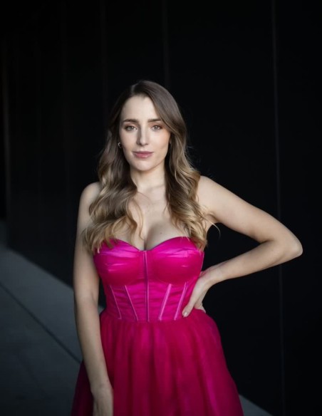 Tulle midi ball gown with volume in pink colour Tulle midi ball gown with volume in pink colour