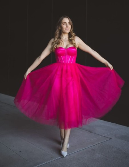Vestido de fiesta midi de tul con volumen Vestido de fiesta midi de tul con volumen