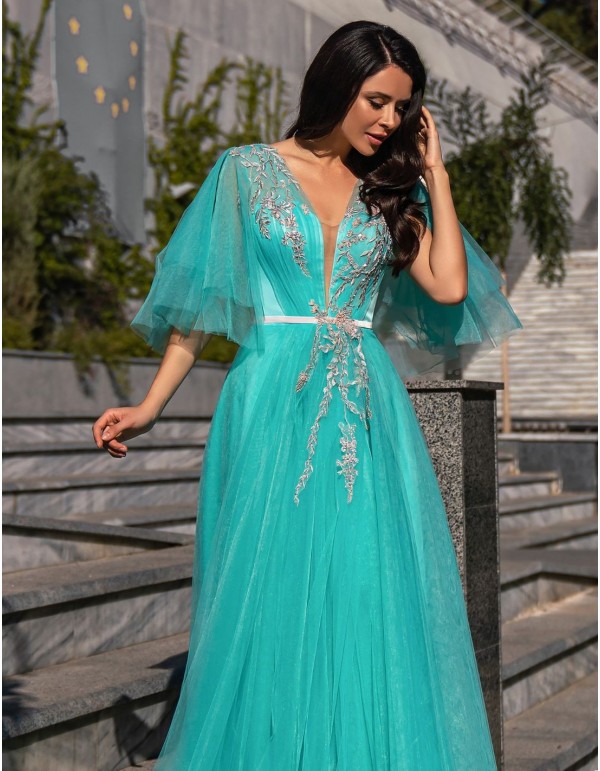 Robe longue de fête avec corsage en tulle et strass