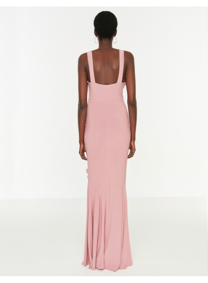 Robe longue élastique avec fente à volants