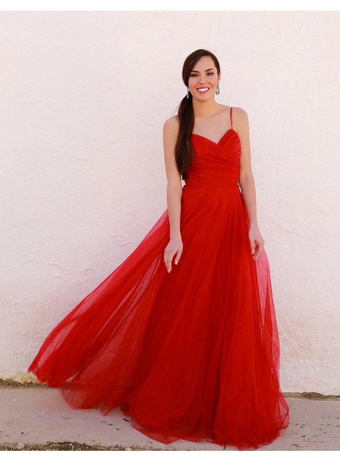 Vestido de fiesta largo de tul con escote cruzado color rojo